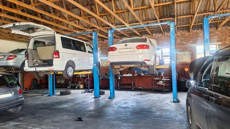 Commercial Property for Sale in Hartenbos Central Western Cape